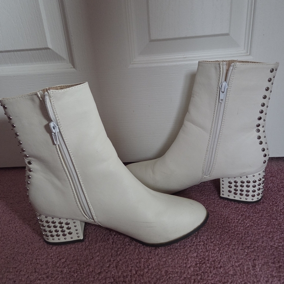 Fashion Nova Studded Heeled Booties - Picture 4 of 10